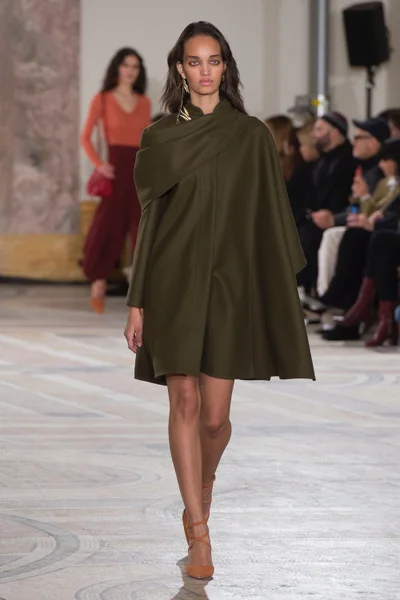 Look 36